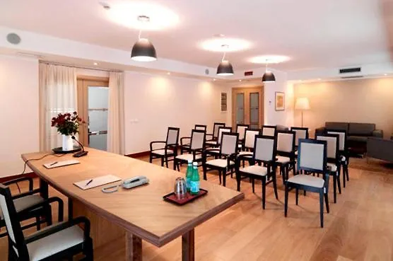 Montebelli & Country מלון Caldana