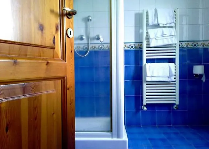 מלון Montebelli & Country 4*