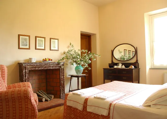 Montebelli & Country מלון