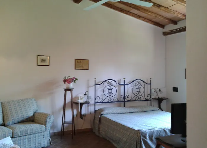 מלון Montebelli & Country 4*